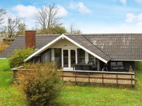 6 person holiday home in Roslev